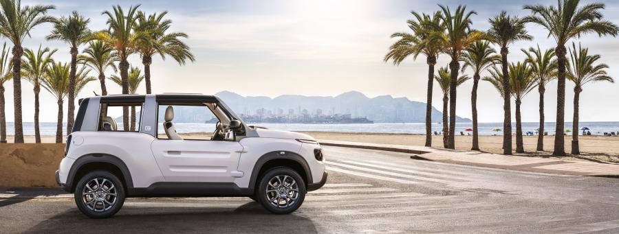  Citroen E-Mehari 2018 года  (фото 14 из 26)